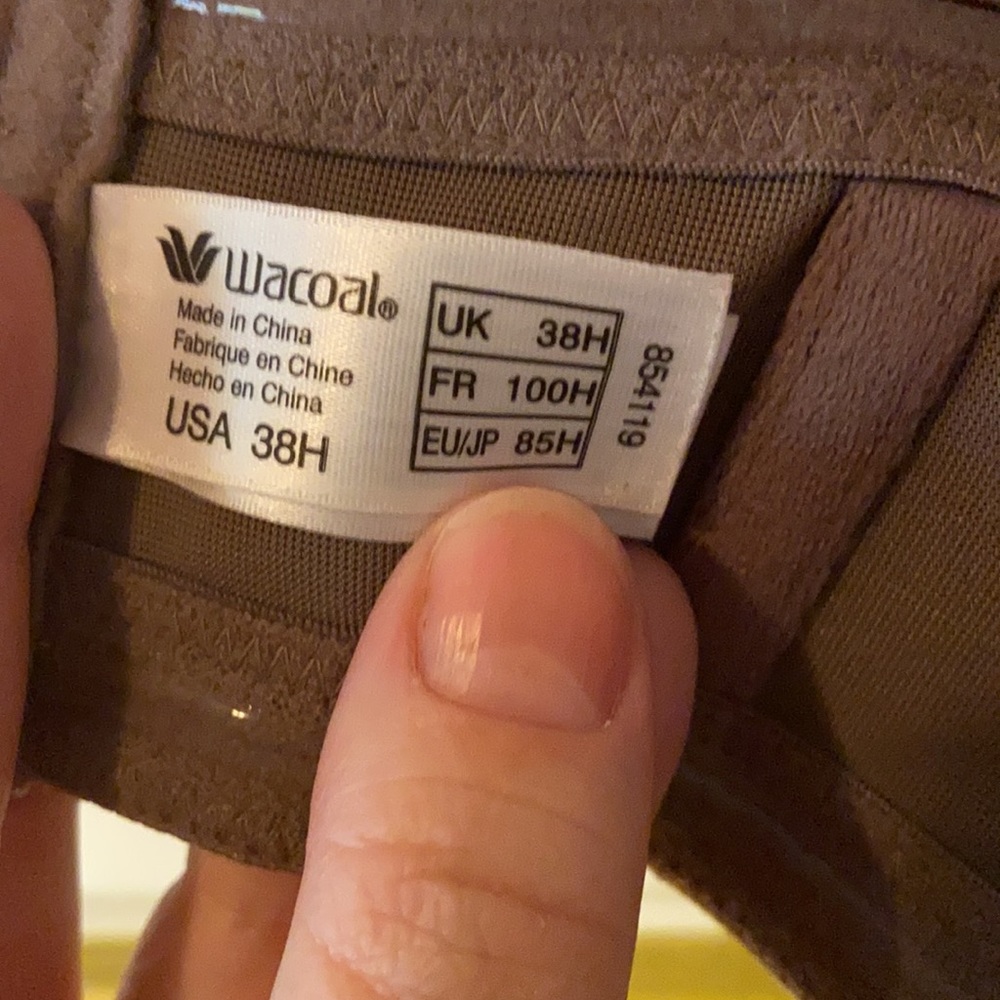 Wacoal Convertible Bra 38H - Picture 3 of 3